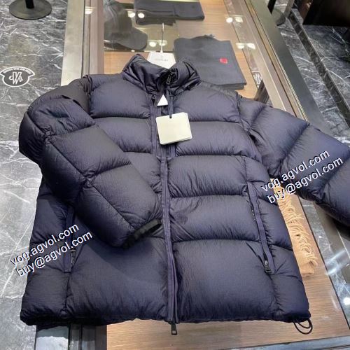 ダウンジャケット メンズ 2021秋冬 モンクレールブランドコピー 利便性に優れ モンクレール MONCLER ワンランク上のアウターウエア
