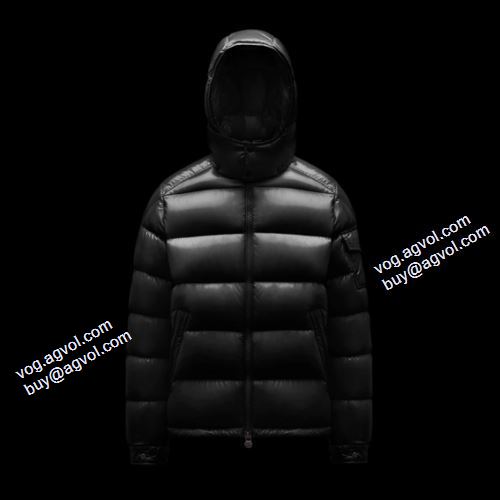 2021秋冬 モンクレール MONCLER 絶大な人気を誇る ライトダウンジャケット モンクレールスーパーコピー 激安 防湿性に優れ