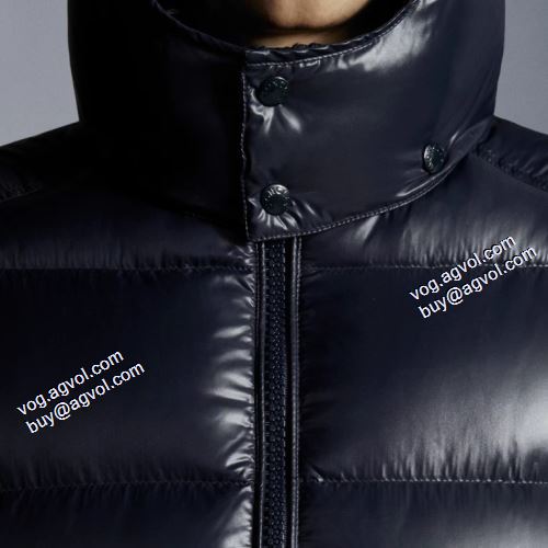 2021秋冬 モンクレール MONCLER 風も通さない モンクレールスーパーコピー 優しい色合い ダウンジャケット メンズ 高レベルの保温性