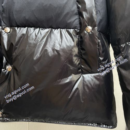 ダウンジャケット メンズ 2021秋冬 モンクレール MONCLER 活用できるアイテム モンクレールコピーブランド 防寒具としての機能もバッチリ