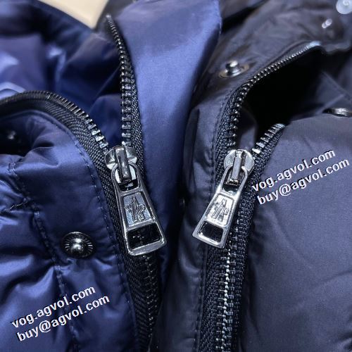 おしゃれに絶大な人気の 2021秋冬 軽量ダウンジャケット モンクレールコピーブランド モンクレール MONCLER 2色可選 重さを感じず ステンカラー