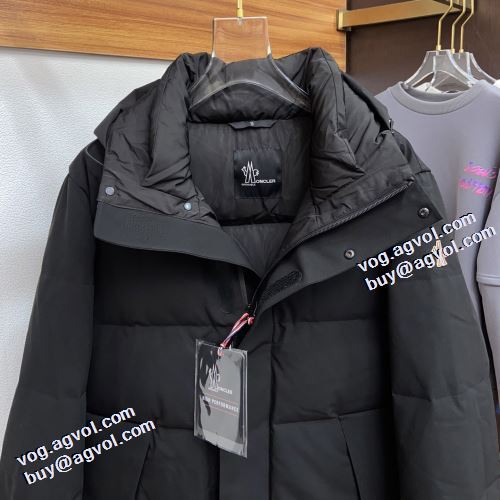 芸能人に愛用者続出 モンクレールブランドスーパーコピー 2021秋冬 モンクレール MONCLER メンズ ダウンジャケット 2色可選 撥水性がある 着心地がクセになる