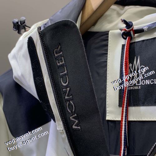2021秋冬 モンクレール MONCLER モンクレールブランド コピー 最安値に挑戦 2色可選 着心地 の良い MONCLERダウンジャケット 首周りもあったかい