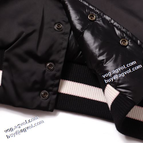 2021秋冬 モンクレールスーパーコピー 激安 個性的 モンクレール MONCLER ブルゾン ボタンダウン 野球ウェア おしゃれな装い