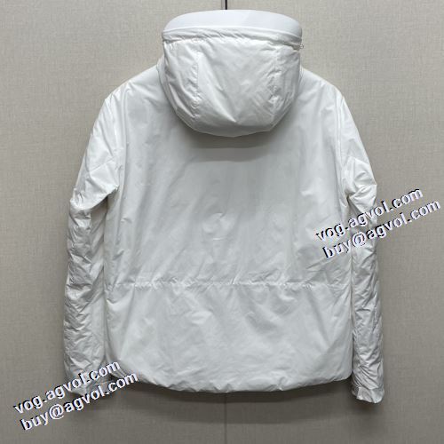 2色可選 モンクレールスーパーコピー 激安 ダウンジャケット 選べる極上 2021秋冬 モンクレール MONCLER 防風性にも優れた フィルパワーの高い