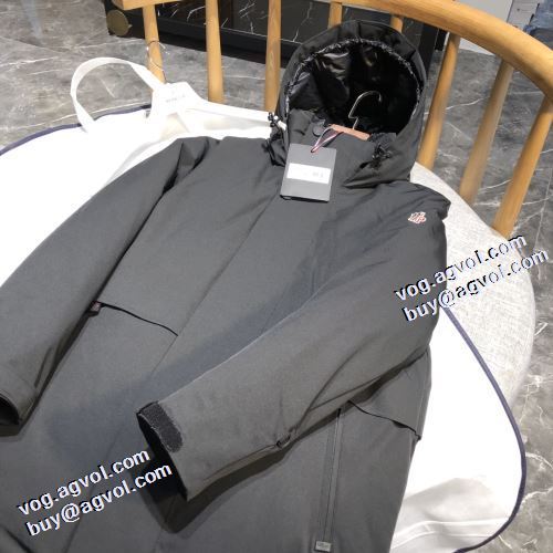 首周りもあったかい 2色可選 人気ブランド ダウンジャケット 2021秋冬 モンクレール MONCLER モンクレール偽物ブランド 魅力的