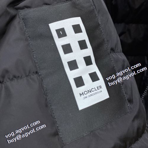 首周りもあったかい モンクレールスーパーコピー 大好評 2021秋冬 ダウンジャケット モンクレール MONCLER 軽くて暖かい