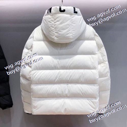 ふわふわな感触 風も通さない モンクレールコピー ブランド モンクレール MONCLER 2021秋冬 ライトダウンジャケット 2色可選