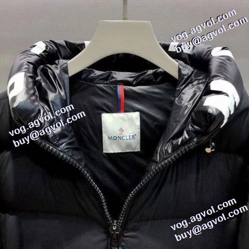 ふわふわな感触 風も通さない モンクレールコピー ブランド モンクレール MONCLER 2021秋冬 ライトダウンジャケット 2色可選