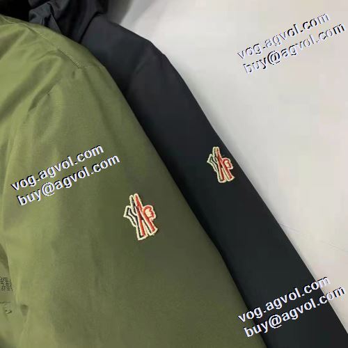 モンクレール MONCLER カジュアルに着こなせるデザイン 2021秋冬 ライトダウンジャケット 厳しい寒さに耐える 2色可選 モンクレールスーパーコピー