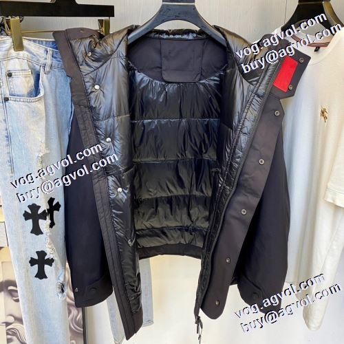 モンクレール MONCLER 2021秋冬 ふわふわな感触 モンクレールブランド コピー 軽量ダウンジャケット 日常のアウター使える