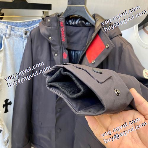 モンクレール MONCLER 2021秋冬 ふわふわな感触 モンクレールブランド コピー 軽量ダウンジャケット 日常のアウター使える