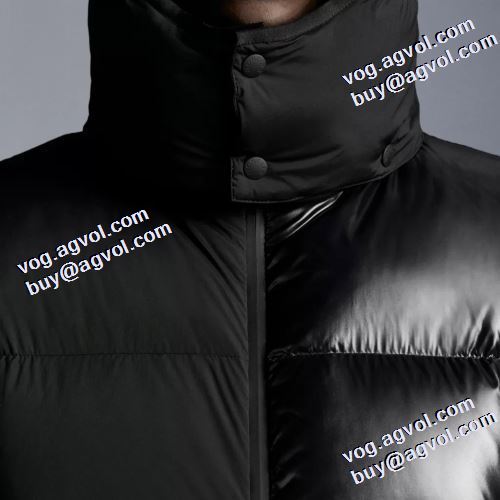 モンクレールブランド 偽物 通販 防寒具としての機能もバッチリ モンクレール MONCLER 寄り添える商品に生まれ変わる 2021秋冬 ダウンジャケット 2色可選