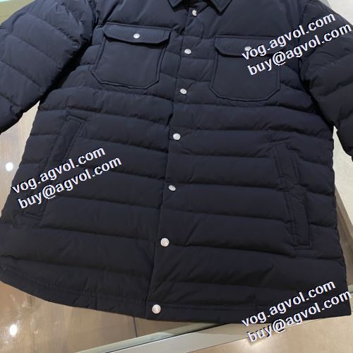 ダウンジャケット モンクレール MONCLER 寒い季節にピッタリの一枚 2021秋冬 モンクレールスーパーコピー 激安 高級感を引き立てる