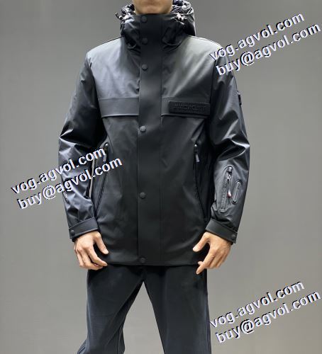 防風性に優れ モンクレールブランドスーパーコピー モンクレール MONCLER 2021秋冬 ダウンジャケット 2色可選 シルエットを引き締めスタイリッシュ