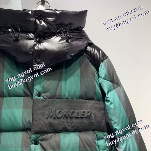 防寒具としての機能もバッチリ ライトダウンジャケット モンクレール MONCLER 2021秋冬 モンクレールブランドコピー ふわふわな感触