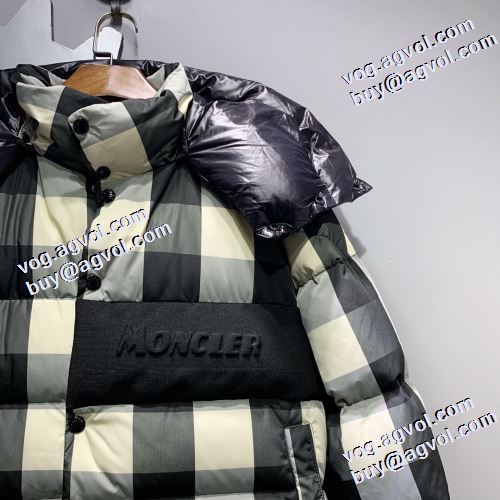 モンクレール MONCLER 軽量ダウンジャケット 保温効果は抜群 モンクレールブランド コピー 2021秋冬 快適な着心地をキープ