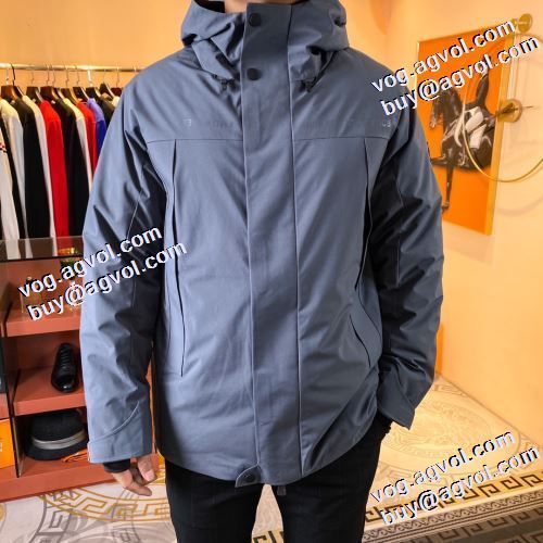 ブルゾン モンクレール MONCLER 2021秋冬 厳しい寒さに耐える モンクレールスーパーコピー カジュアルに着こなせるデザイン