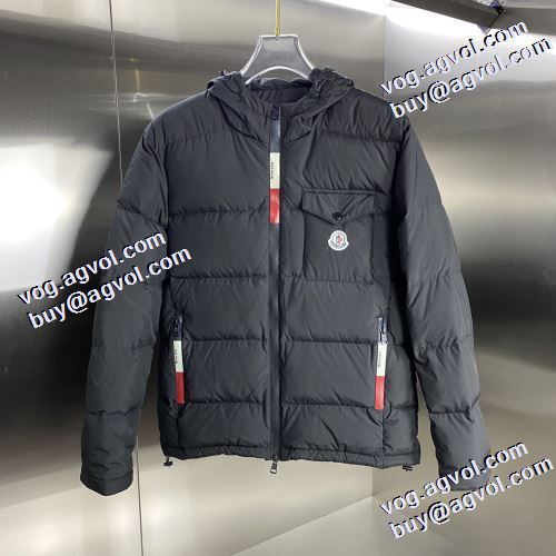 モンクレールブランド 偽物 通販 保温性を発揮する メンズ ダウンジャケット モンクレール MONCLER 2021秋冬 寒い季節にピッタリの一枚