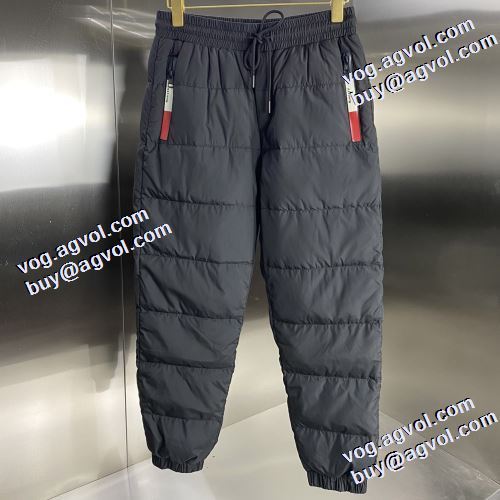 モンクレールブランド 偽物 通販 保温性を発揮する メンズ ダウンジャケット モンクレール MONCLER 2021秋冬 寒い季節にピッタリの一枚