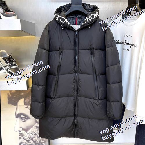 モンクレール MONCLER 保温性を発揮する ライトダウンジャケット モンクレールブランドコピー 2021秋冬 ポリエステルの中綿
