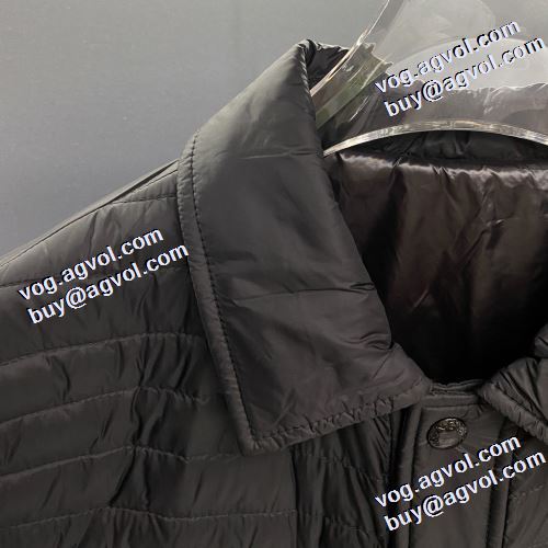 数に限りがある 軽量ダウンジャケット 2色可選 モンクレール MONCLER モンクレールコピー 2021秋冬 防風性に優れ