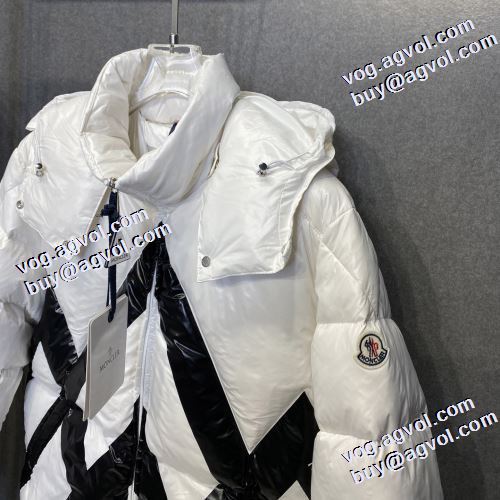 ダウンプレミアムダウンジャケット 冬物大人気SALE モンクレール MONCLER モンクレールスーパーコピー 激安 2021秋冬 防湿性に優れ