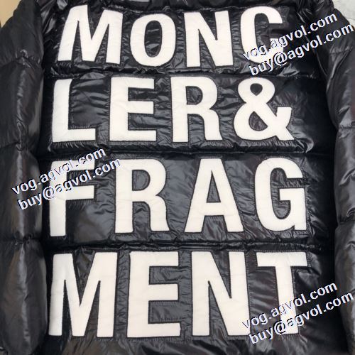 モンクレール MONCLER 高レベルの保温性  2021秋冬 ライトダウンジャケット モンクレールコピーブランド 快適な着心地をキープ