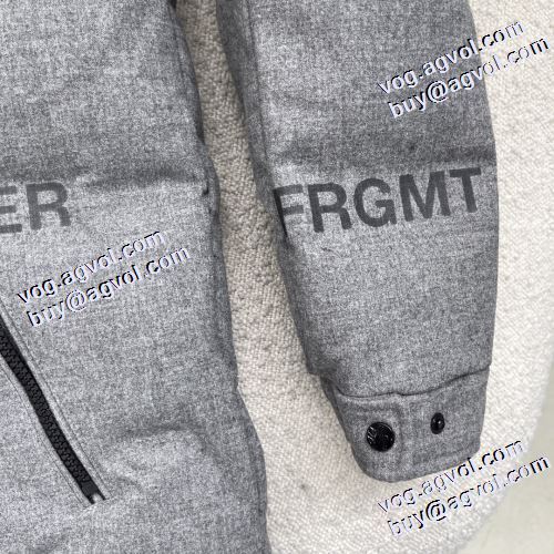 軽量ダウンジャケット 撥水、透湿機能があり モンクレール MONCLER モンクレールスーパーコピー 2021秋冬 フィルパワーの高い