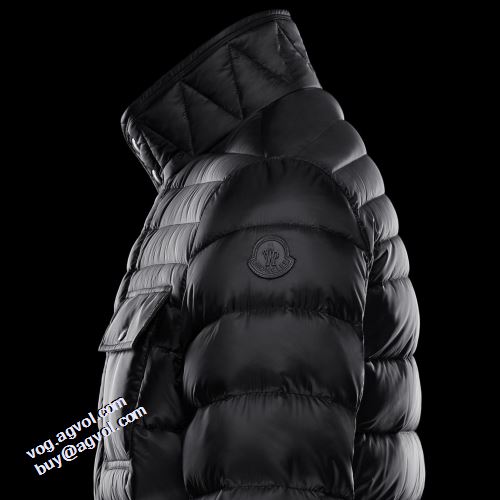 モンクレールコピー ダウンプレミアムダウンジャケット 2021秋冬 モンクレール MONCLER 今話題の最新作 防寒具としての機能もバッチリ