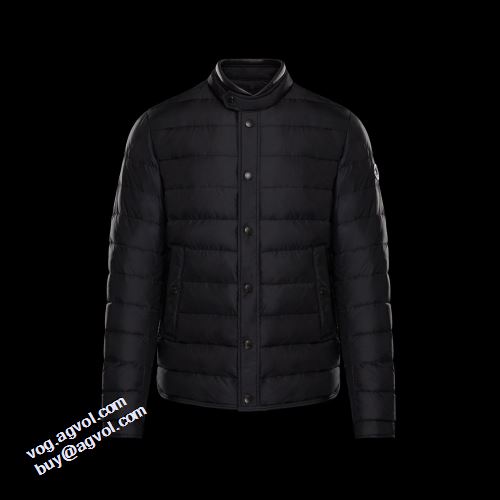 2021秋冬 モンクレール MONCLER モンクレールコピーブランド 綺麗に決まるフォルム！ダウンジャケット メンズ 寒さに打ち勝つ