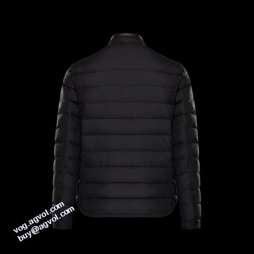 2021秋冬 モンクレール MONCLER モンクレールコピーブランド 綺麗に決まるフォルム！ダウンジャケット メンズ 寒さに打ち勝つ