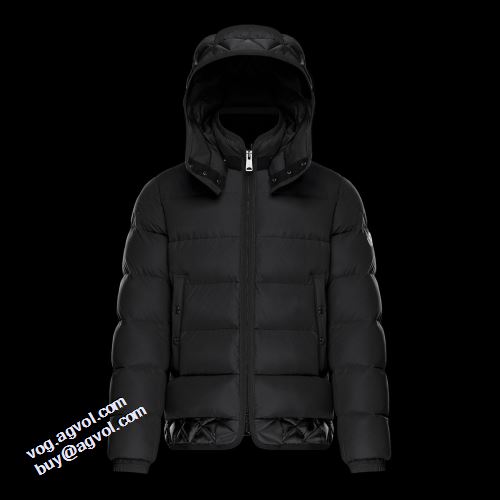 2021秋冬 モンクレール MONCLER モンクレールブランドスーパーコピー ライトダウンジャケット 人気新品★超特価★ 3色可選 保温効果は抜群