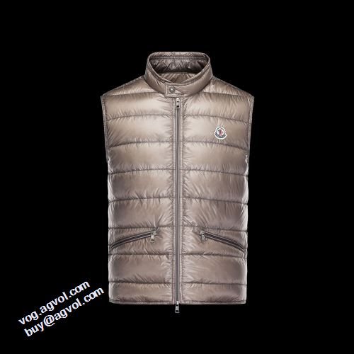2021秋冬 モンクレール MONCLER 着心地抜群 モンクレールコピーブランド 軽量ダウンジャケット 4色可選 ふわふわな感触 秋冬を彩る一着