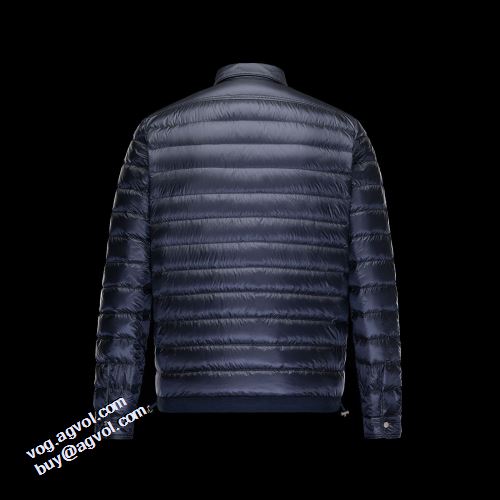 2021秋冬 上品上質 モンクレール偽物ブランド モンクレール MONCLER 重さを感じず ダウンジャケット メンズ 高級感を引き立てる
