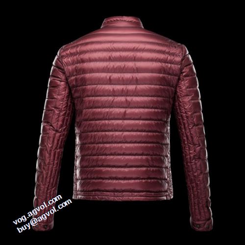 高級感を備えている 2021秋冬 モンクレール MONCLER モンクレールブランド コピー ダウンジャケット メンズ 3色可選 防寒具としての機能もバッチリ 大人っぼい