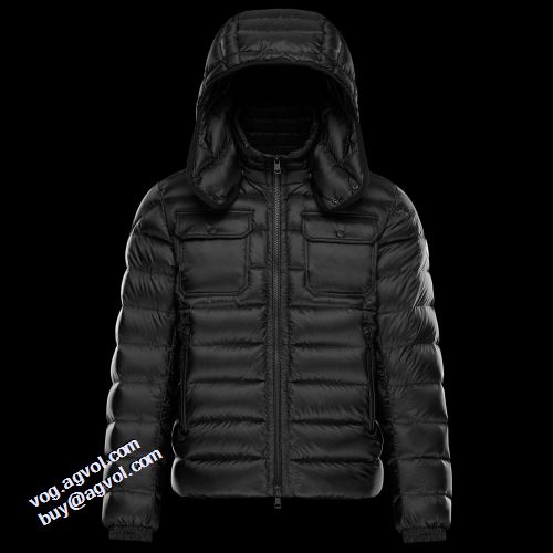 秋の定番 2021秋冬 モンクレールコピー ブランド 軽量ダウンジャケット モンクレール MONCLER 厳しい寒さに耐える 4色可選 弾力性に優れ