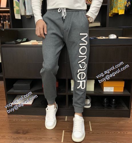 最高のリラックス感 チノパン 2021秋冬 モンクレール MONCLER モンクレールブランド コピー 流通限定モデル スエットパンツ 多  色選択可