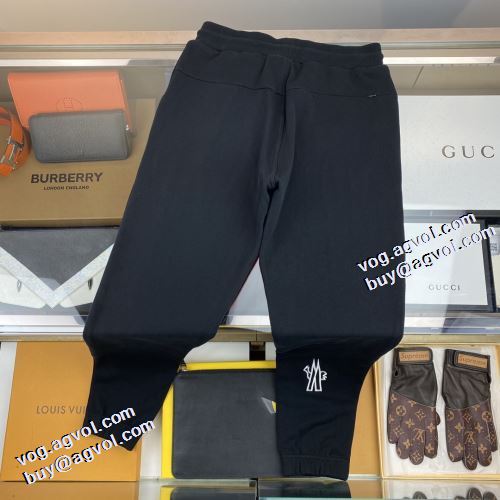 最高のリラックス感 2021秋冬 モンクレール MONCLER モンクレールコピー ブランド 争奪戦必至 チノパン ジッパー付 
