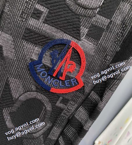 大人気アイテム！入手困難 2021秋冬 モンクレール MONCLER モンクレール偽物ブランド チノパン 程よい丈感 キレイめにもカジュアルにも相性抜群