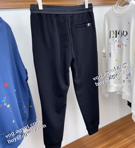 モンクレールブランドスーパーコピー チノパン 2021秋冬 芸能人に愛用者続出 モンクレール MONCLER 最高のリラックス感 着回力抜群