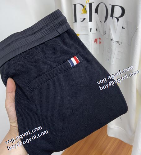 モンクレールブランドスーパーコピー チノパン 2021秋冬 芸能人に愛用者続出 モンクレール MONCLER 最高のリラックス感 着回力抜群