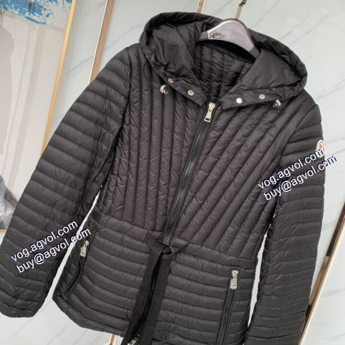 しっかり暖かな感じ 2021秋冬 モンクレール MONCLER 最安値に挑戦 ダウンプレミアムダウンジャケット 2色可選 防風性に優れ