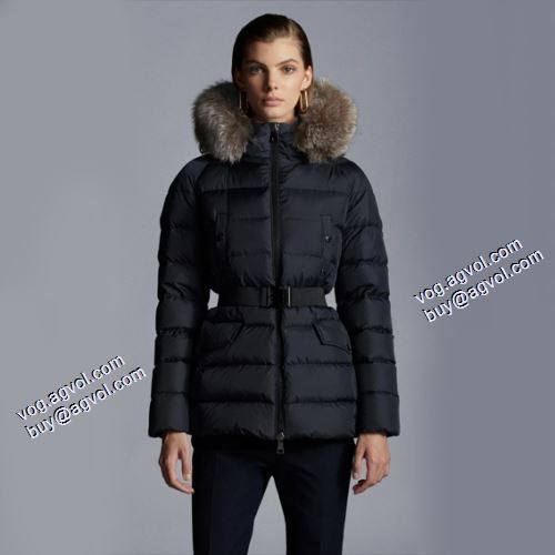 ライトダウンジャケット 2021秋冬 人気販売中 モンクレール MONCLER 飽きのこないデザイン 寒さに打ち勝つ 高級感を引き立てる