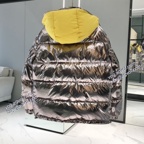 2021秋冬 モンクレール MONCLER 先行販売 ファション性の高い ライトダウンジャケット 防寒具としての機能もバッチリ