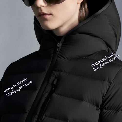 人気ブランド  ダウンプレミアムダウンジャケット 2021秋冬 モンクレール MONCLER 防寒具としての機能もバッチリ