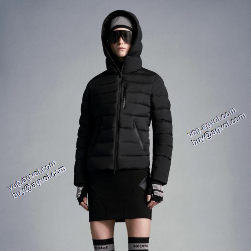 人気ブランド  ダウンプレミアムダウンジャケット 2021秋冬 モンクレール MONCLER 防寒具としての機能もバッチリ