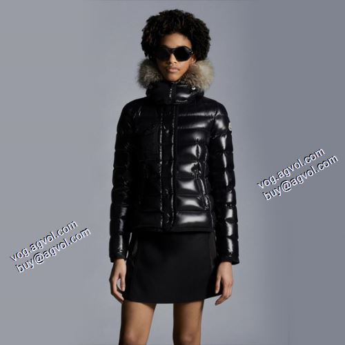 2021秋冬 モンクレール MONCLER 防湿性に優れ 海外セレブ愛用 ダウンプレミアムダウンジャケット アグレッシブな行動を支える