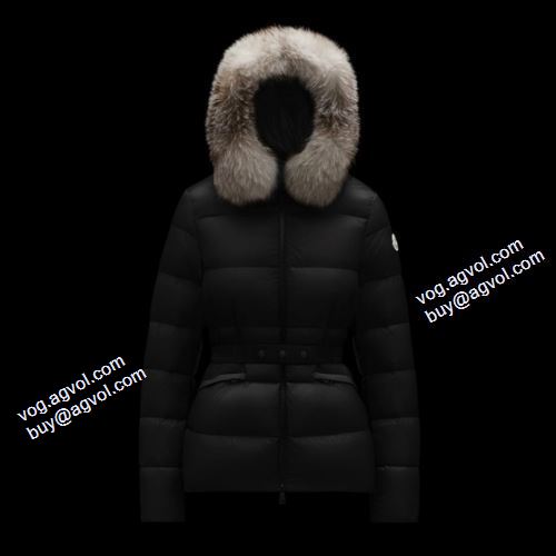 極上の着心地 2021秋冬 モンクレール MONCLER ダウンプレミアムダウンジャケット 快適な着心地をキープ