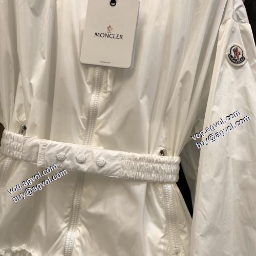 ダスター コート 2021秋冬 モンクレール MONCLER セール中 2色可選 高級感漂わせる 寒い季節にピッタリの一枚